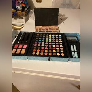 Morphe and Mary Kay Multi-Color Makeup Palette Set